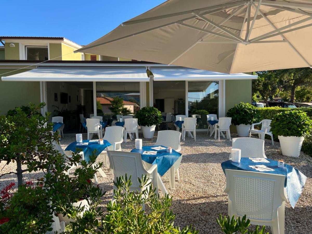 Hotel Barbarossa Porto Azzurro Exterior photo