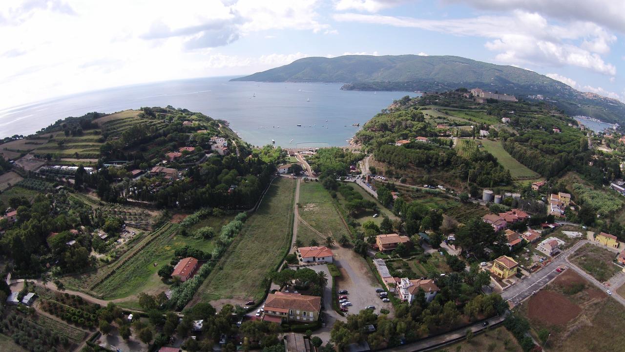 Hotel Barbarossa Porto Azzurro Exterior photo